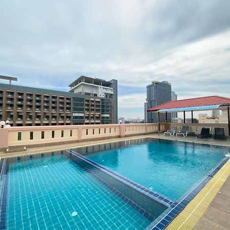 A.A. Pattaya Golden Beach Hotel מראה חיצוני תמונה